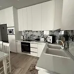 Modern Lejlighed *