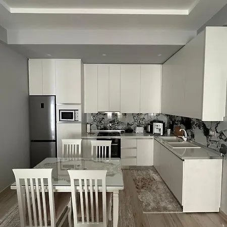 Apartment Modern Korce